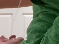 Amateur, Pisser, Solo