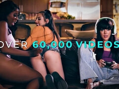 18 anos, Loiroa, Garganta funda, Masturbação, Lésbica, Melharucos naturais, Xoxota, Tetas