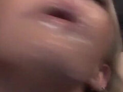 Amatör, Stor kuk, Avsugning, Bukkake, Ansiktsbehandling, Mellanrasig, Naken, Pov
