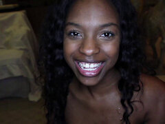 18 летние, Большая жопа, Большие сиськи, Минет, Глубокая глотка, Черненькие, Высокие, Подглядывание