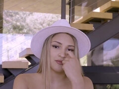 18, Amatör, Blondin, Avsugning, Slick, Pov, Fitta, Spanking