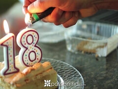 Blondine, Blasen, Spermaladung, Aufs gesicht abspritzen, Hardcore, Hd, Lecken, Rasiert