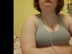 Testes gyönyörű hölgy, Döci, Étel