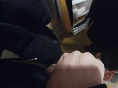 Public double blowjob: Mouthful of salty meatballs