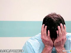 Grosser arsch, Grosser schwanz, Grosse titten, Arzt, Krankenschwester, Orgasmus, Schreiend, Tätowierung