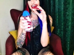 Vies praten, Dominante vrouw, Aanwijzingen, Moeder die ik wil neuken, Meesteres, Moeder, Voorbinddildo, Tatoeage