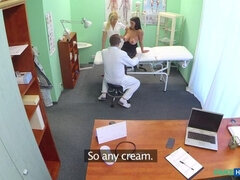 Amateur, Médecin, Doigter, Lesbienne, Infirmière, Bureau, Chatte, Uniforme