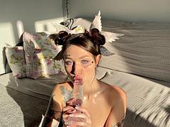 Lily Fox Oily Lesbian Masturbation
