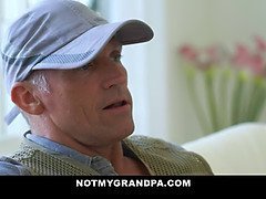 Cumizás, Gesztenyebarna, Kugár, Faszverés, Érett feleség, Anyuci, Szopás, Begyek