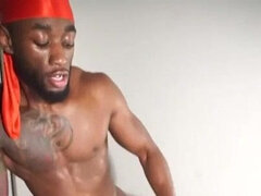 Gros cul, Sucer une bite, Tir de sperme, Queue, En levrette, Hard, Fait maison, Interracial