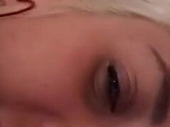 18 jahre, Blondine, Sperma im mund, Zierlich, Muschi, Dürr, Jungendliche (18+), Titten