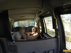 Anal, Gros seins, Sucer une bite, Voiture, Éjaculation interne, Doigter, Pov, Chatte