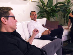 Pompino, Brunetta, Facciale, Dominazione femminile, Hd, Tette naturali, Moglie