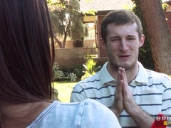 Røv, Røvslikning, Komme på ansigtet, Give finger, Mad, Naturlige bryster, Realitet, Spanking