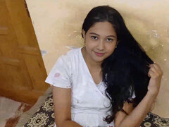 18 ans, Femme couguar, Fait maison, Indienne, Mature, Mère que j'aimerais baiser, Mamelons, Adolescente