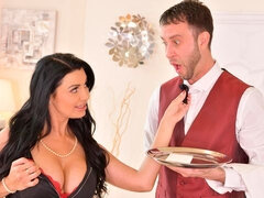 Μεγάλος κώλος, Μεγάλα βυζιά, Μελαχροινή, Σε στάση σκύλου στα τέσσερα, Μαλακία, Ώριμη γυναίκα, Ισπανικό, Βυζιά