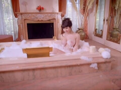 Nana, Gros seins, Brunette brune, Plantureuse, Compilation, Érotique, Seins naturels, Solo