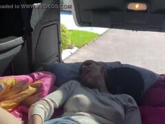 Voiture, Gode, Hd, Masturbation, Public, Rousse roux, Solo, Nénés