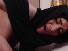 Obciąganie, Brunetka, Styl na pieska, Twarzowy, Hd, Lizanie, Naturalne cycki, Cipka