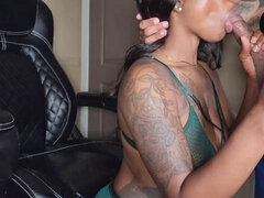 Watch Ebony babe take a massive load in her huge ebony ass in Daddy Cum In Mounth 60fps