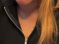 Amateur, Culo grande, Rubia, Corridas, Penetracion con dedos, Latina, Tetas naturales, Mojado
