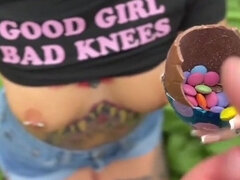 18 let, Amatéři, Jídlo, Venku, Piercing, Zrzavé, Tetování, Teenka