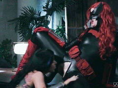 Stor rumpe, Store pupper, Kyssing, Lesbisk, Onani, Milf, Stripping, Pupper