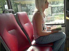 uber-cute female urinate her jeans in public