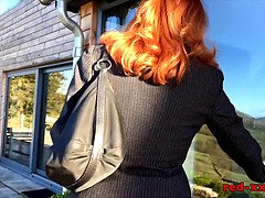 Stora tuttar, Brittisk, Hd, Mogen, Milf, Rödhårig, Solo