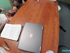 Spermaladung, Arzt, Aufs gesicht abspritzen, Fingern, Lecken, Krankenschwester, Muschi, Uniform