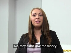 Amateur, Sucer une bite, En levrette, Masturbation, Bureau, Pov, Chatte, Fessée