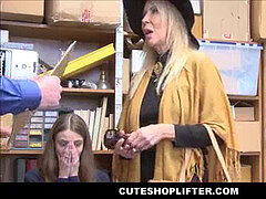 Gevangen, Oudere vrouw, Moeder die ik wil neuken, Klein, Mager, Tiener