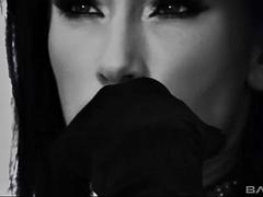 Kisbaba, Szépség, Cumizás, Gesztenyebarna, Ondó fröcskölés