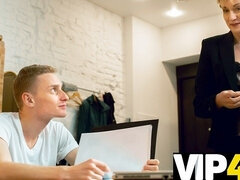 フェラチオ, エロ熟女, ハードコア, Hd, 熟年, ロシア人, ストッキング, ティーン