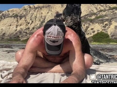 Leie, Strand, Schwul, Behaart, Masturbation, Reif, Im freien, Solo