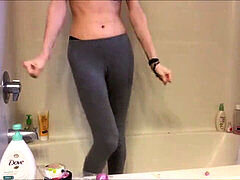 Wetting desperation in grey leggings