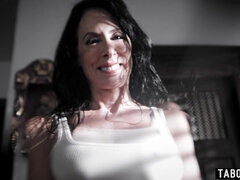 Μελαχροινή, Οικογένεια, Ώριμη, Ώριμη γυναίκα, Μαμά, Μουνί, Μητριά, Ταμπού