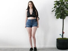 Belle grosse femme bgf, Gros cul, En levrette, Branlette thaïlandaise, Interracial, Mère que j'aimerais baiser, Seins naturels, Dénudage