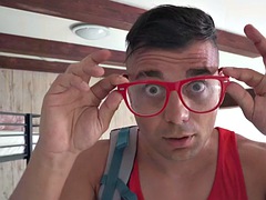 Grande cazzo, Tette grandi, Brunetta, Università, Mamma che vorrei scoparmi