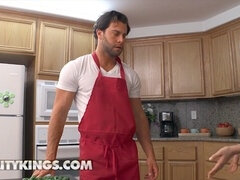 Private chef Seth Gamble fulfills Kylie Rocket's every desire