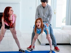 Amatør, Stor rumpe, Stor kukk, Bakfra, Fleksibel, Gym, Tynn, Tenåring