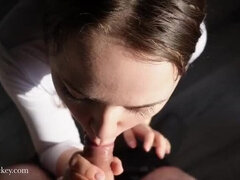 18 летние, Любители, Жопа, Брюнетки, Домашнее видео, От первого лица, Русские, Студентка