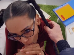 Noire, Sucer une bite, Robe, Fille latino, Pov, Tatouage, Adolescente, Nénés