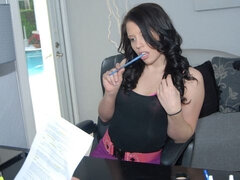 Pik sutte, Brunette, Hundestilling, Håndjob, Barberet, Teenager, Bryster