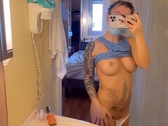 Stor stjärt, Tatuering