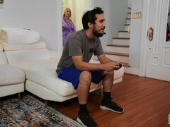 Velika rit, Velike joške, Fafanje, Zaloteni, Doggystyle, Dekle drka tiča, Obrito, Voajer