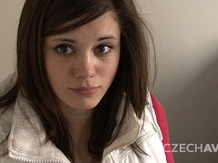 Amatør, Pik sutte, Brunette, Håndjob, Hjemmelavet, Pov, Barberet, Teenager