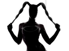 Velika rit, Velik kurac, Velike joške, Fetiš, Lateks, Obrito, Najstnice, Igrače