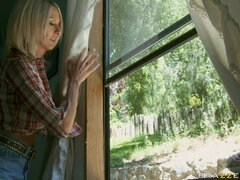 Culo, Tette grandi, Bionda, Pompino, Da dietro, Leccata, Figa, Sculacciata