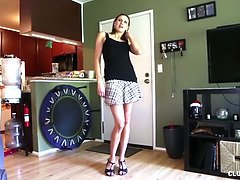 Velké péro, Puma, Honění, Masturbace, Dospělé, Mamina, Různé pohledy, Nevlastní máma